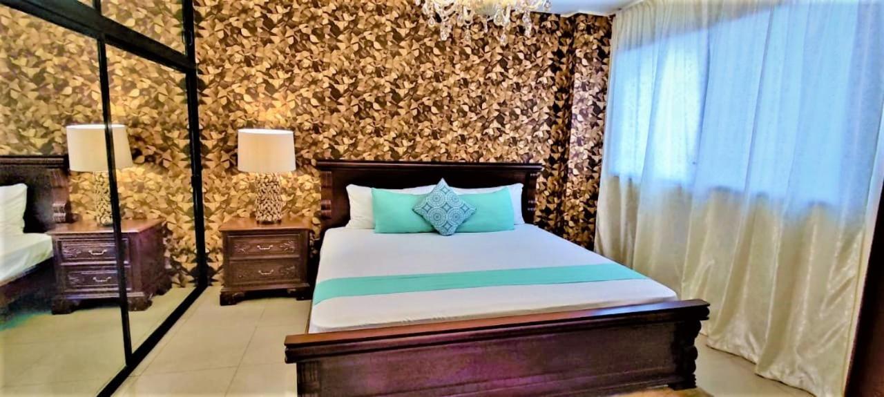 Big House Apartment กวายากิล ภายนอก รูปภาพ