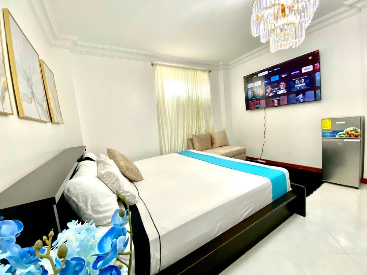 Big House Apartment กวายากิล ภายนอก รูปภาพ